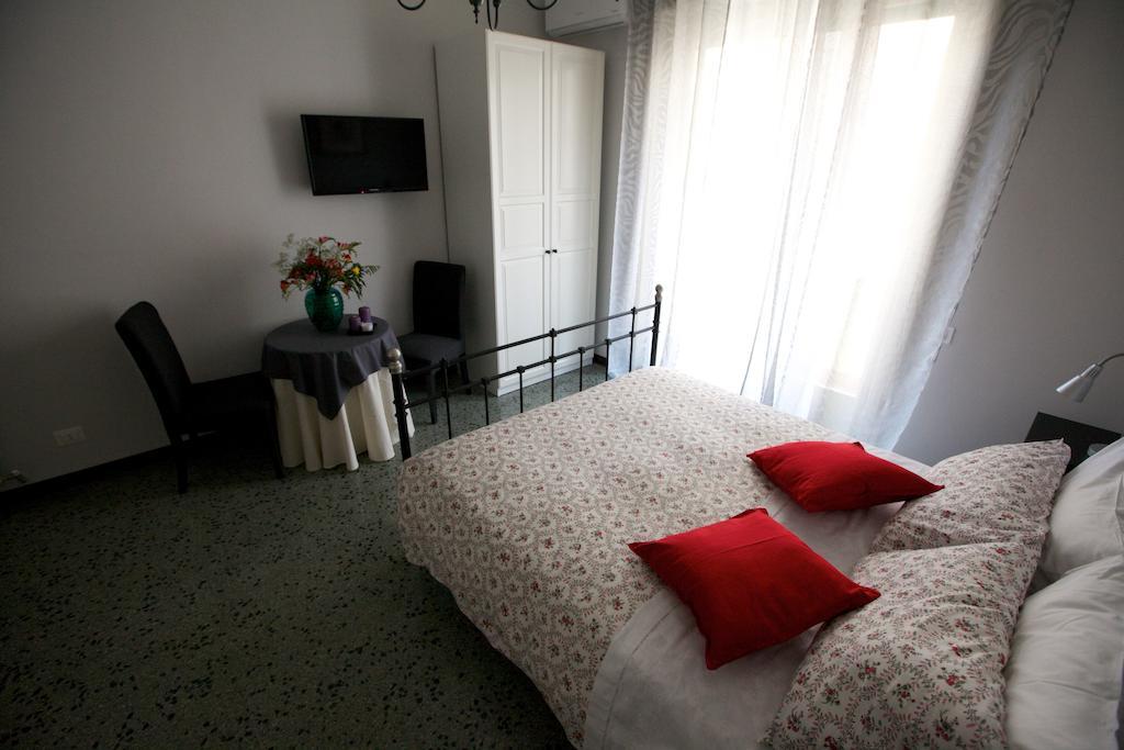 La Casa In Prati Bed & Breakfast โรม ห้อง รูปภาพ