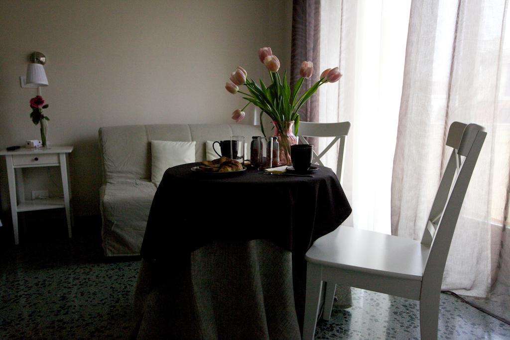 La Casa In Prati Bed & Breakfast โรม ภายนอก รูปภาพ